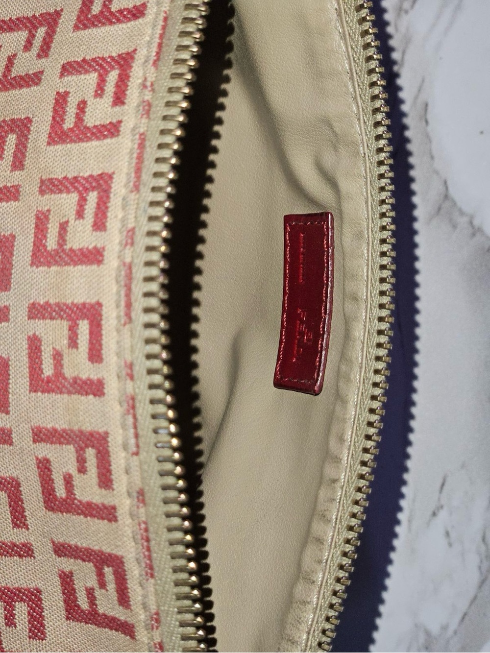 Vintage Fendi Small Pouch with Burgundy Leather Logo Patch and Beige Lining - Picture 7 of 9